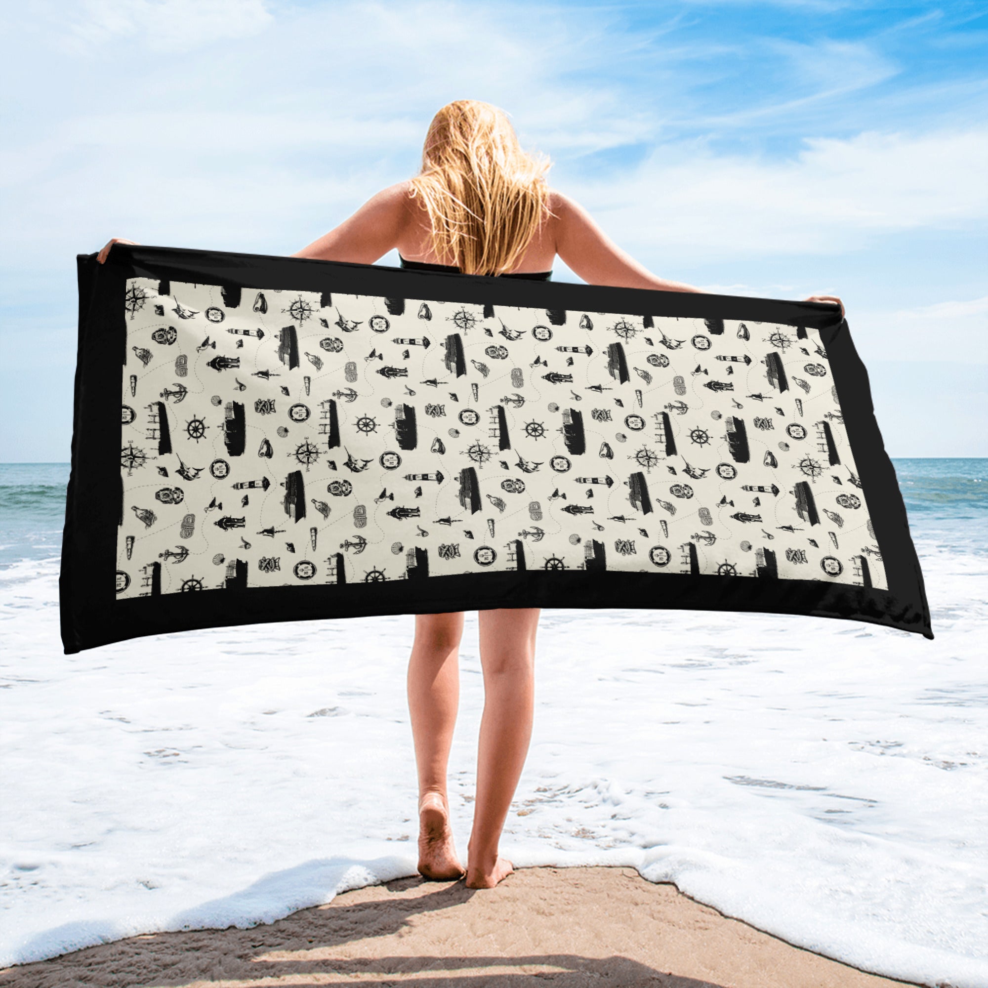 Luxury Cruise Beach Towel - black
