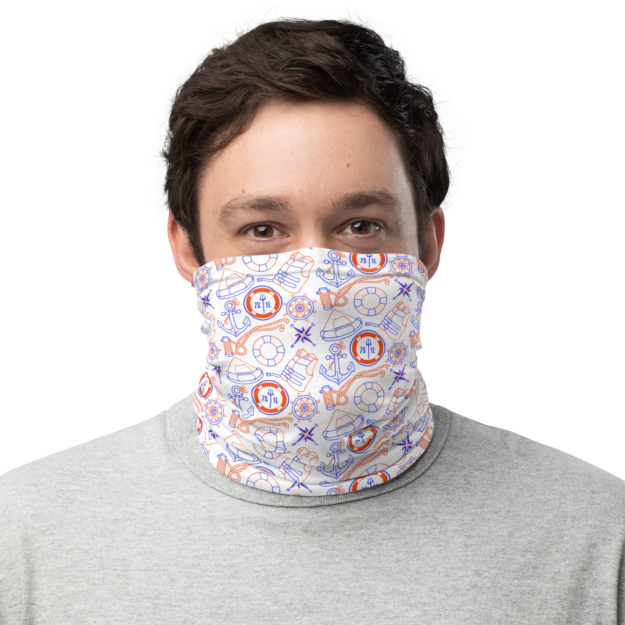 US Coast Guard neck gaiter with maritime safety design, nautical symbols, and service-inspired colors, made for crew members and seafarers. Immagine principale del prodotto